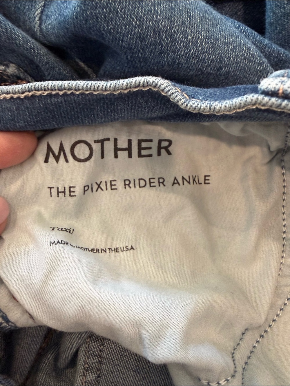 MOTHER Button-Front Jeans - Picture 5 of 7
